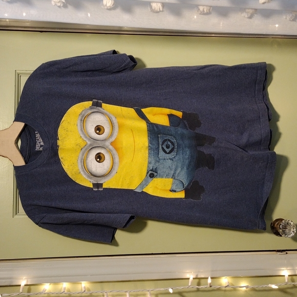 Women's Despicable Me 2 Minion blue t-shirt Large - Picture 1 of 4